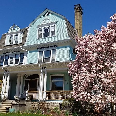 คริสต์มาส เฮาส์ เบด แอนด์ เบรคฟาสต์ Bed & Breakfast ราซีน ภายนอก รูปภาพ