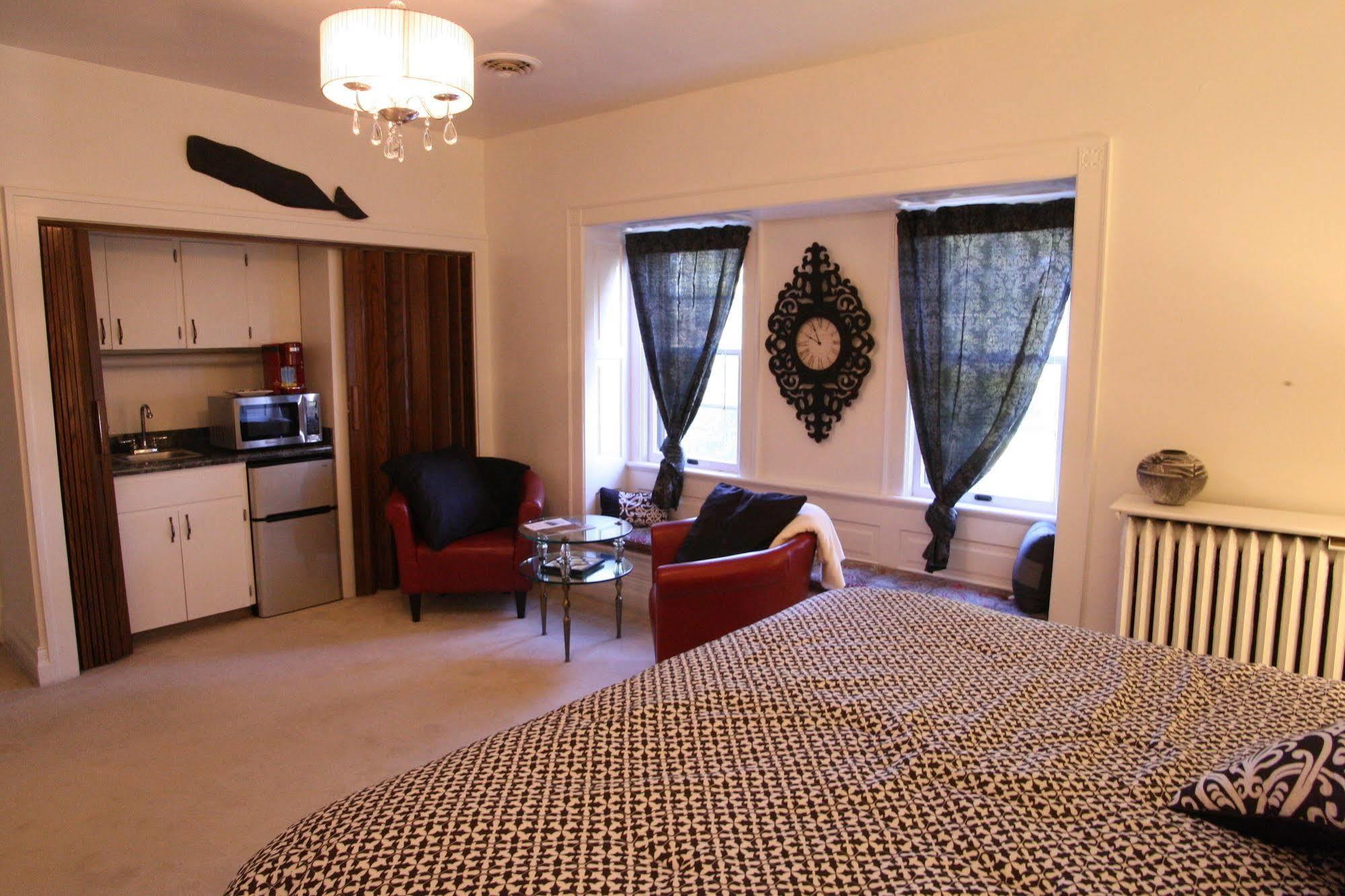 คริสต์มาส เฮาส์ เบด แอนด์ เบรคฟาสต์ Bed & Breakfast ราซีน ภายนอก รูปภาพ
