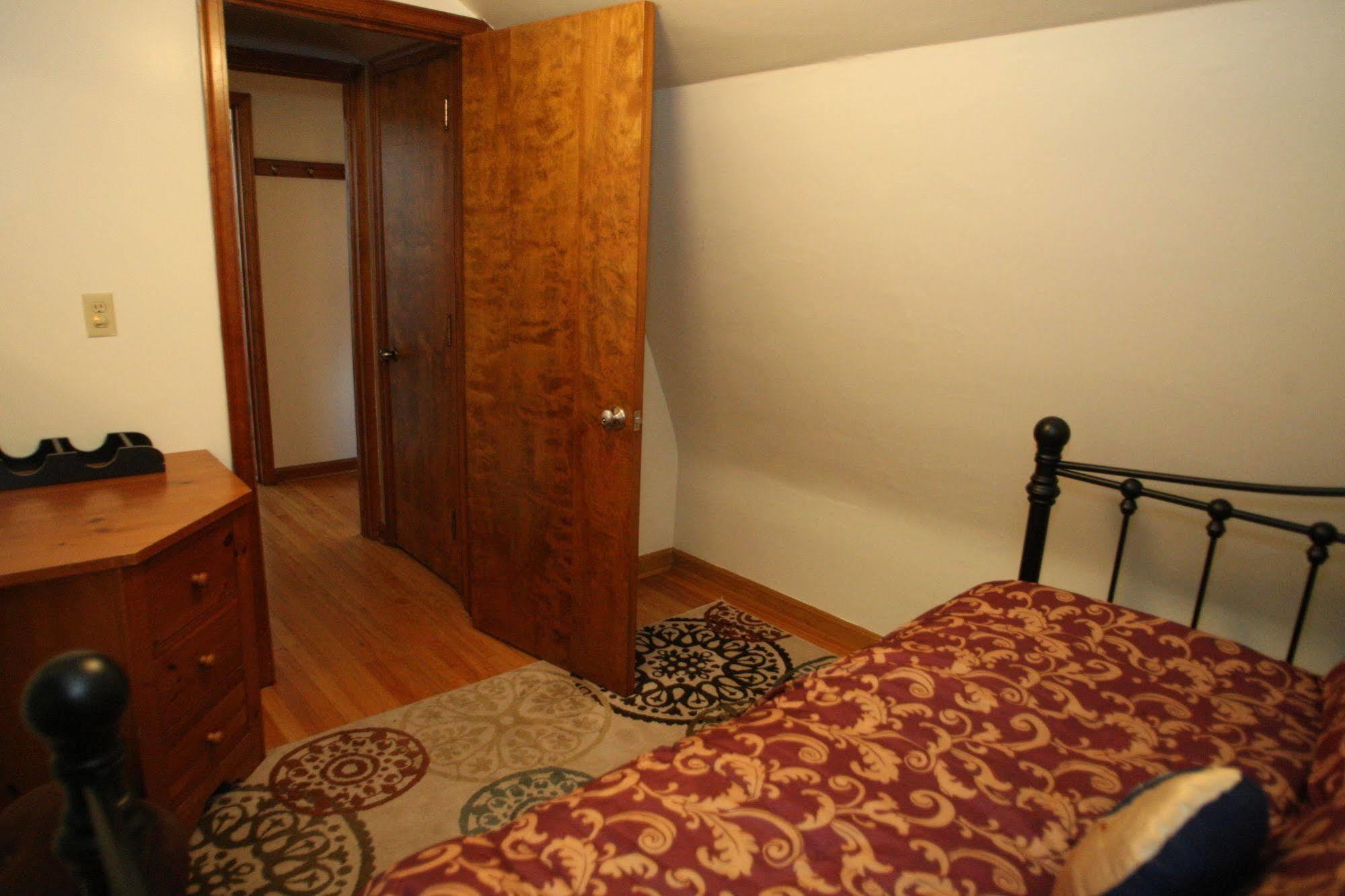 คริสต์มาส เฮาส์ เบด แอนด์ เบรคฟาสต์ Bed & Breakfast ราซีน ภายนอก รูปภาพ